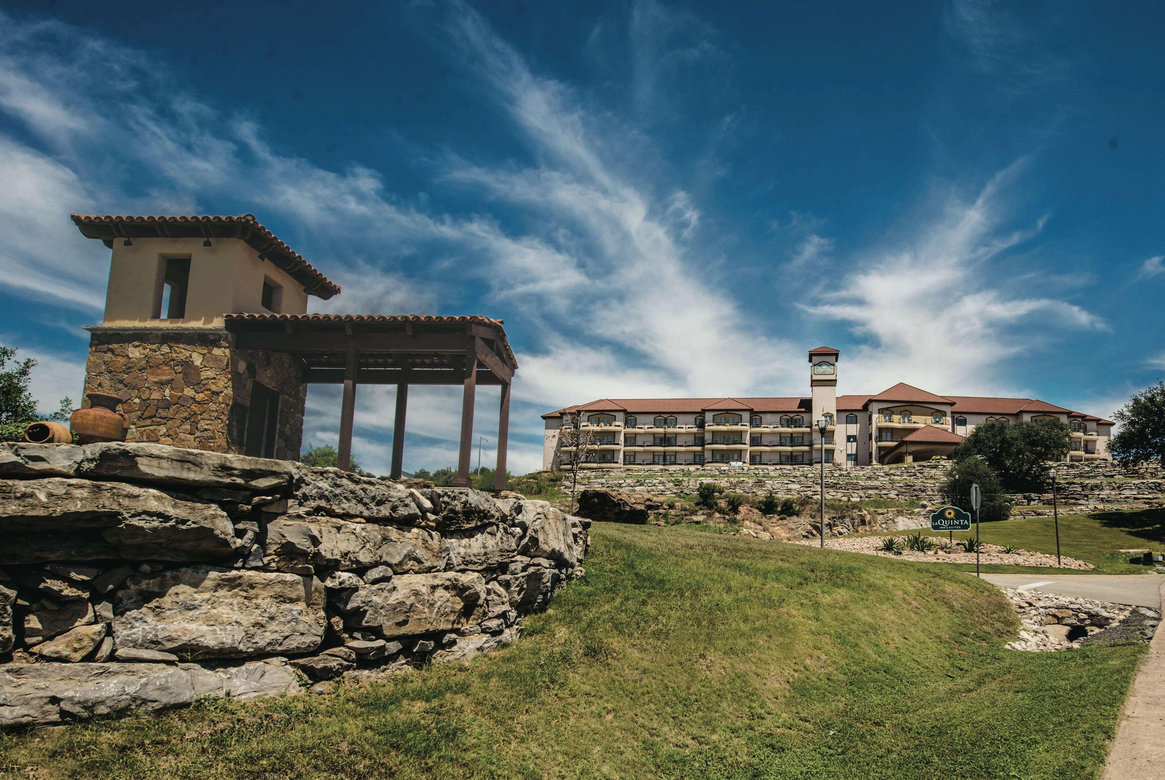 La Quinta By Wyndham Marble Falls Otel Dış mekan fotoğraf